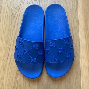 Gucci GG Blue Slide sz 39 (fits like 8.5)
